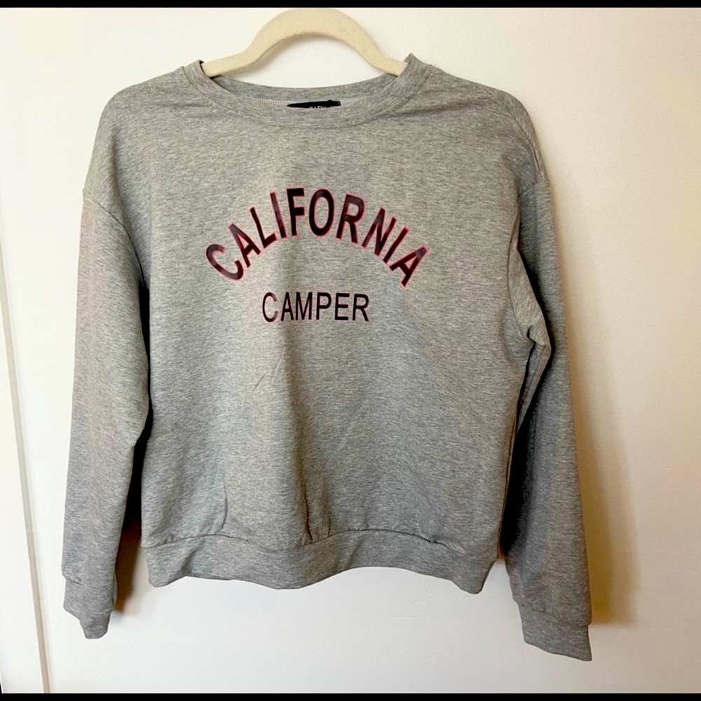NWT Zaful California Camper Cropped Sweatshirt